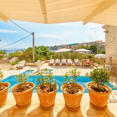 Marinero Villa